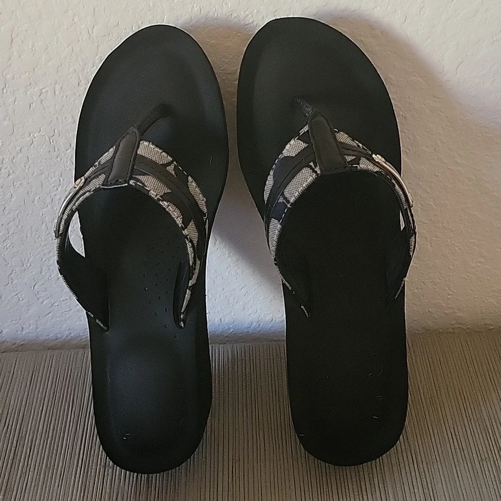 Coach Sandals - Picture 1 of 4